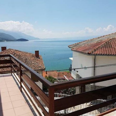 Meli Apartment Ohrid Buitenkant foto